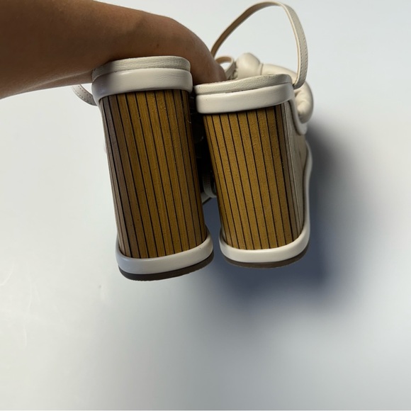 Schutz Mindy Wedge In Pearl Women's Sandals Nude Caramel Size 8.5 - Picture 6 of 8